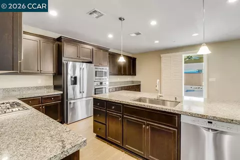Kitchen - 804 Ibis Rd, Oakley, CA 94561 photo 2 of 4
