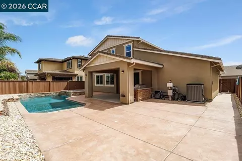 Exterior - 804 Ibis Rd, Oakley, CA 94561 photo 5 of 9