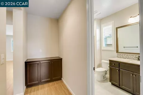 Entry Way - 804 Ibis Rd, Oakley, CA 94561 photo 3 of 11