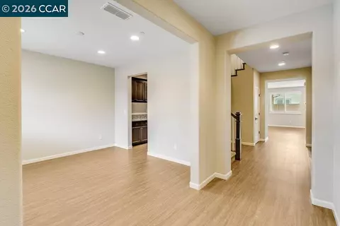 Entry Way - 804 Ibis Rd, Oakley, CA 94561 photo 1 of 11