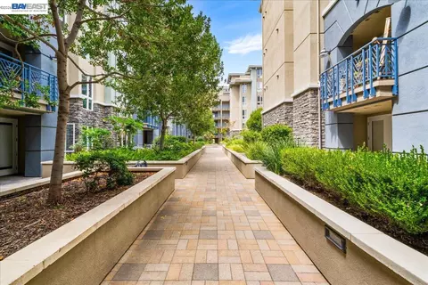 Exterior - 5501 De Marcus Blvd #271, Dublin, CA 94568 photo 4 of 6