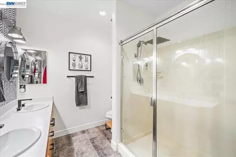 Bath - 5501 De Marcus Blvd #271, Dublin, CA 94568 photo 1 of 3