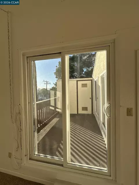 2100 Laguna Cir #E, Concord, CA 94520 photo 10