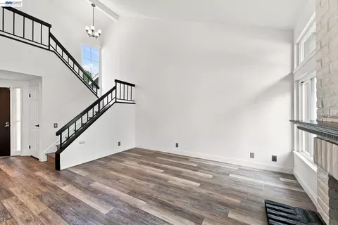 Living - 2423 Blackpool Ln, San Leandro, CA 94577 photo 3 of 7