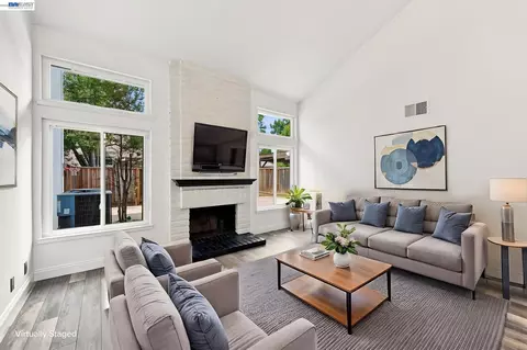 Living - 2423 Blackpool Ln, San Leandro, CA 94577 photo 1 of 7