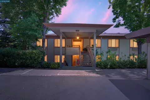 3410 Tice Creek Dr #2, Walnut Creek, CA 94595