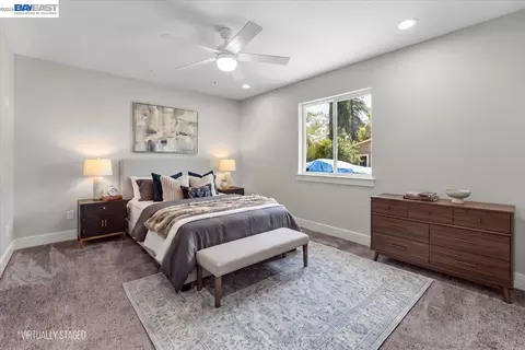 Bedroom - 2584 Reservoir Ln, Redding, CA 96002 photo 1 of 8