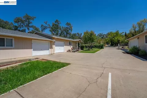Other - 2584 Reservoir Ln, Redding, CA 96002 photo 14 of 15
