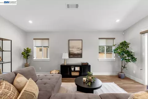 Other - 2584 Reservoir Ln, Redding, CA 96002 photo 6 of 15