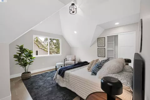 Bedroom - 483 Boynton Ave, Berkeley, CA 94707 photo 1 of 6