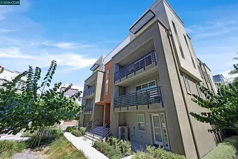 Exterior - 5453 Melissa Ln, Dublin, CA 94568 photo 6 of 8