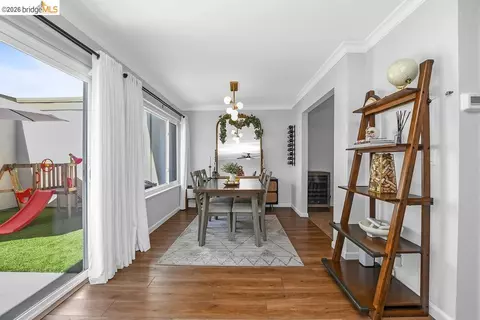 Dining - 4874 Wolf Way, Concord, CA 94521 photo 1 of 2