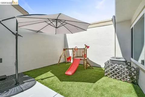 Exterior - 4874 Wolf Way, Concord, CA 94521 photo 3 of 10
