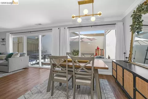 Dining - 4874 Wolf Way, Concord, CA 94521 photo 2 of 2
