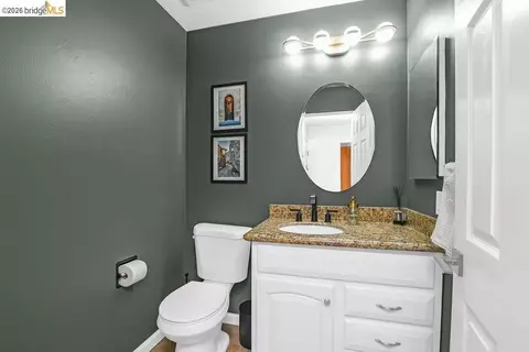 Bath - 4874 Wolf Way, Concord, CA 94521 photo 1 of 3