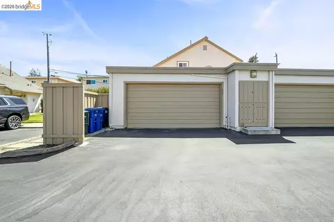 Exterior - 4874 Wolf Way, Concord, CA 94521 photo 7 of 10