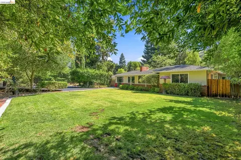 Exterior - 5075 Alhambra Valley Rd, Martinez, CA 94553 photo 1 of 26