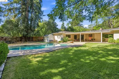 Exterior - 5075 Alhambra Valley Rd, Martinez, CA 94553 photo 5 of 26