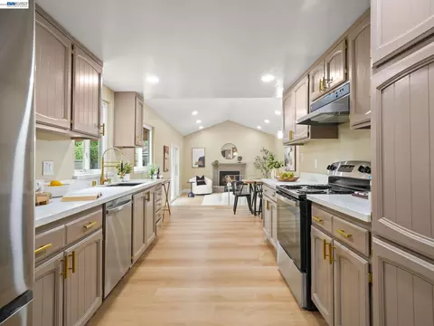 Kitchen - 38399 Birch St, Newark, CA 94560 photo 2 of 4