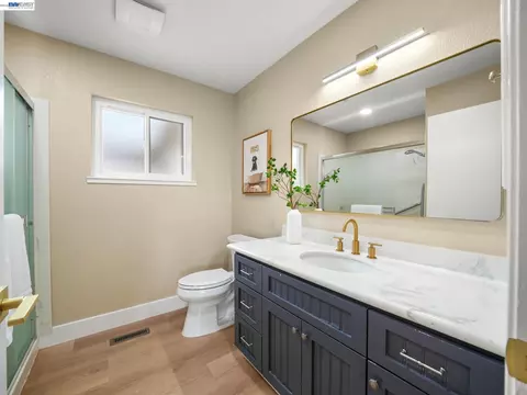 Bath - 38399 Birch St, Newark, CA 94560 photo 1 of 4