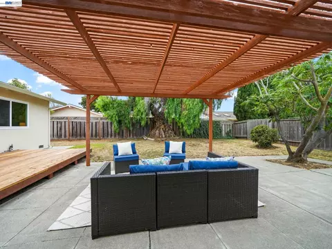 Exterior - 38399 Birch St, Newark, CA 94560 photo 2 of 9