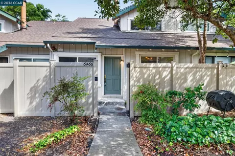 6466 Meadow Pines Ave, Rohnert Park, CA 94928