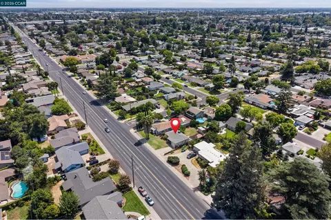 View/Area - 606 W Turner Rd, Lodi, CA 95240 photo 5 of 7