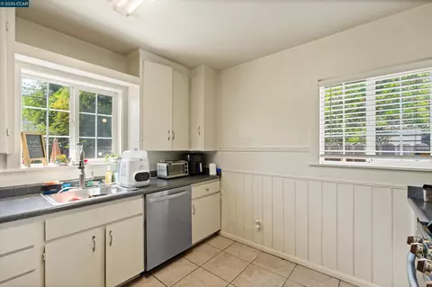 Kitchen - 606 W Turner Rd, Lodi, CA 95240 photo 1 of 4