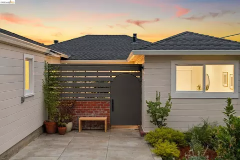 Exterior - 218 Cambridge Ave, Kensington, CA 94708 photo 26 of 28