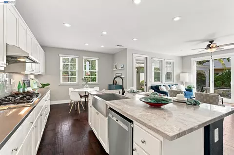 Kitchen - 2491 Decker Ln, Livermore, CA 94550 photo 4 of 4