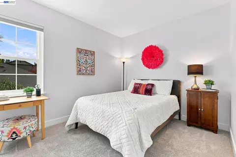 Bedroom - 2491 Decker Ln, Livermore, CA 94550 photo 2 of 5