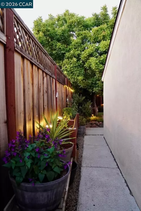 Exterior - 4161 Joan Ave, Concord, CA 94521 photo 13 of 15