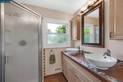 Bath - 4161 Joan Ave, Concord, CA 94521 photo 1 of 2