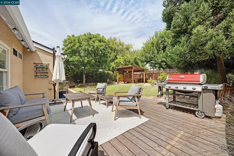 Exterior - 4161 Joan Ave, Concord, CA 94521 photo 12 of 15