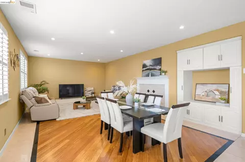 Living - 516 Malicoat Ave, Oakley, CA 94561 photo 5 of 7