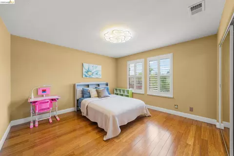 Bedroom - 516 Malicoat Ave, Oakley, CA 94561 photo 3 of 8