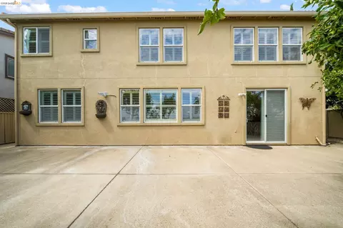 Exterior - 516 Malicoat Ave, Oakley, CA 94561 photo 8 of 9