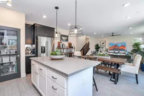 Kitchen - 829 Hardcastle Ranch Rd, Oakley, CA 94561 photo 3 of 4