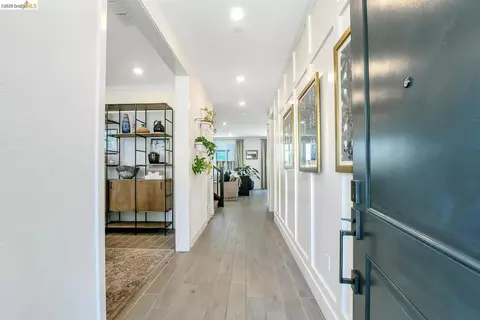 Entry Way - 829 Hardcastle Ranch Rd, Oakley, CA 94561 photo 1 of 3