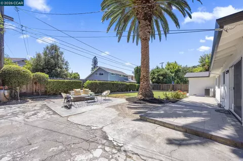 Exterior - 1320 Hookston Rd, Concord, CA 94518 photo 8 of 8