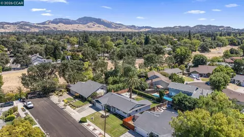View/Area - 1320 Hookston Rd, Concord, CA 94518 photo 4 of 8