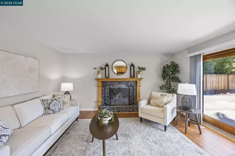 Living - 1320 Hookston Rd, Concord, CA 94518 photo 3 of 6