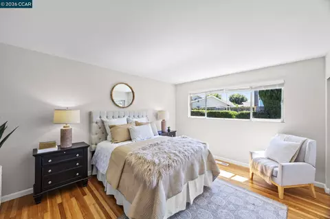 Bedroom - 1320 Hookston Rd, Concord, CA 94518 photo 1 of 5