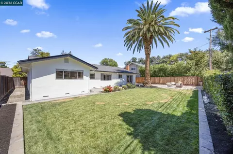 Exterior - 1320 Hookston Rd, Concord, CA 94518 photo 5 of 8