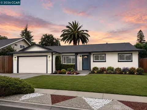 1320 Hookston Rd, Concord, CA 94518