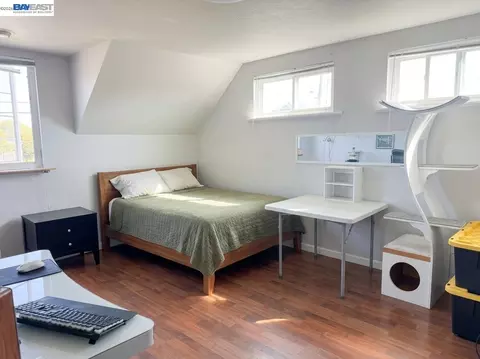Bedroom - 4747 Hansen Ave, Fremont, CA 94536 photo 2 of 3