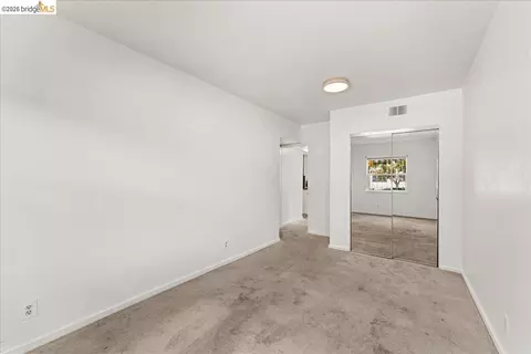Bedroom - 2136 Linden St, Oakland, CA 94607 photo 4 of 10