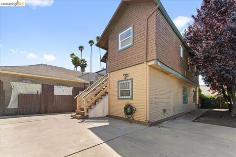 Exterior - 2136 Linden St, Oakland, CA 94607 photo 5 of 6