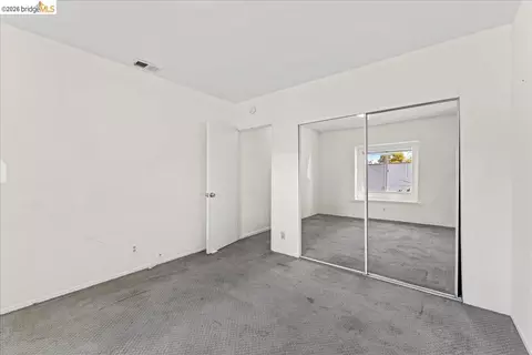 Bedroom - 2136 Linden St, Oakland, CA 94607 photo 10 of 10
