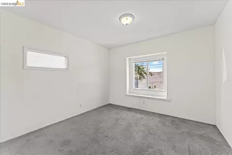 Bedroom - 2136 Linden St, Oakland, CA 94607 photo 9 of 10